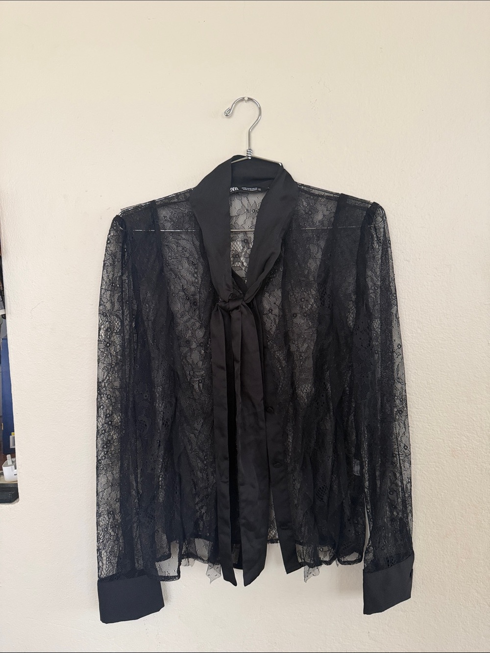 Zara Black Lace Tie-Neck Blouse Size Medium